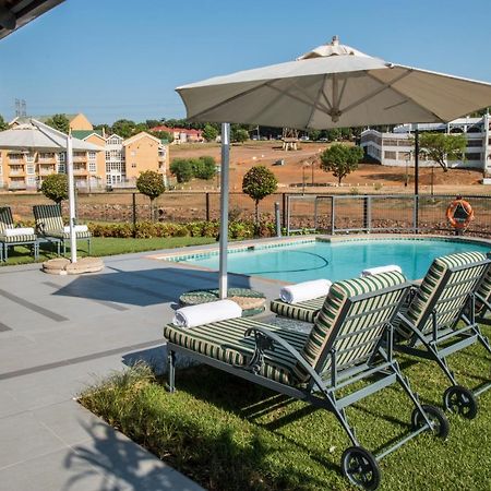 City Lodge Hotel Eastgate Johannesburg Exterior photo