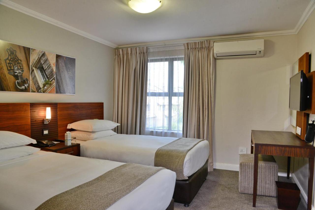 City Lodge Hotel Eastgate Johannesburg Exterior photo